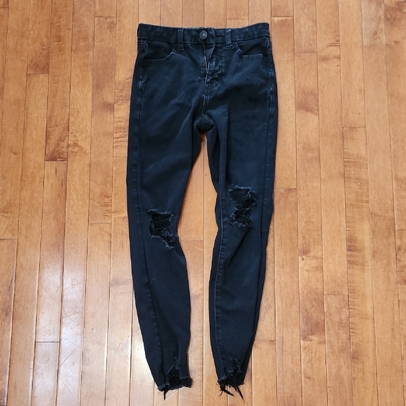 American Eagle Outfitters Pants - American Eagle Black Cropped Pants Ankle Length